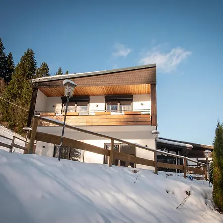 Tatil Evi With Lift Right Next To The House